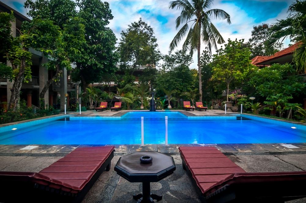 Melasti Kuta Bungalows & Spa Extérieur photo