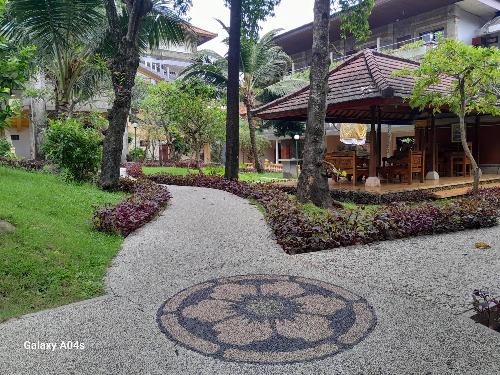 Melasti Kuta Bungalows & Spa Extérieur photo