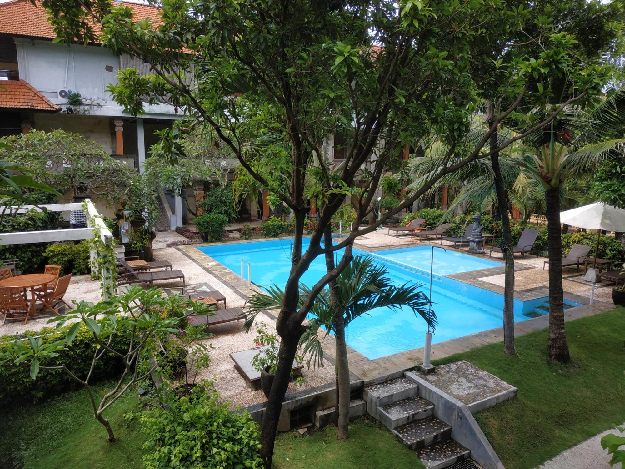 Melasti Kuta Bungalows & Spa Extérieur photo